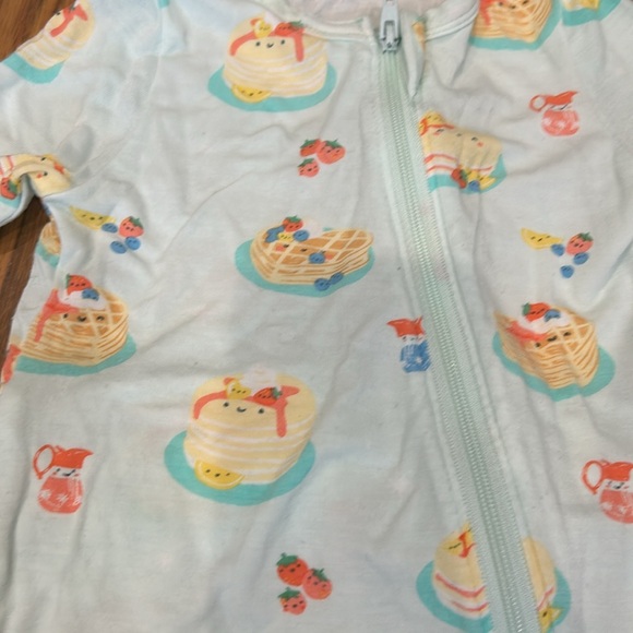 Angel Dear ruffle footed zipper pajamas size 3-6 months - Picture 3 of 3